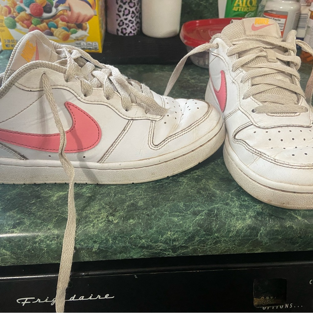 Size 6y Nike sneakers used